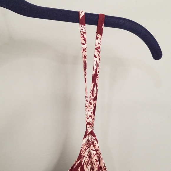 Abound Flouncy Wine, Pink & White Tank in Large - Picture 3 of 7